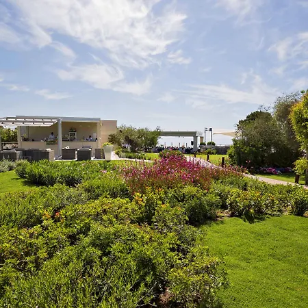 Village - Il Castello 5* סנטה מרגריטה די פולה