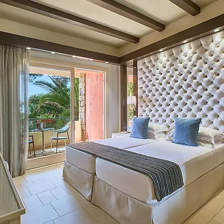 Village - Il Castello Курортный комплекс 5*