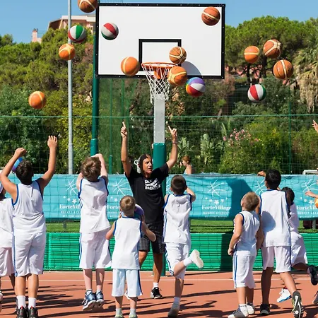 Village - Il Castello Курортный комплекс Санта-Маргерита-ди-Пула