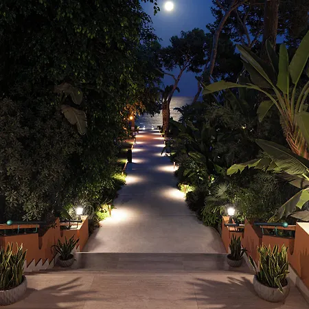 Village - Il Castello Санта-Маргерита-ди-Пула