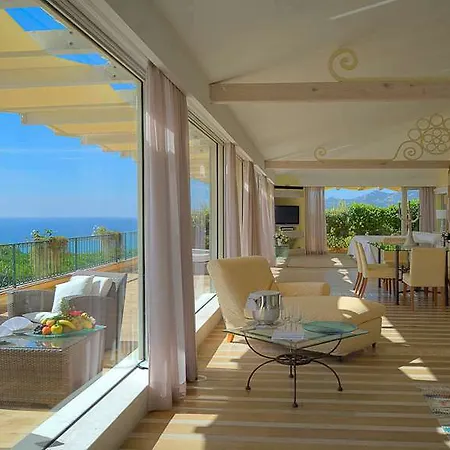 Village - Il Castello 5* Santa Margherita di Pula
