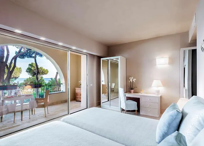 Village - Il Castello 5* Santa Margherita di Pula